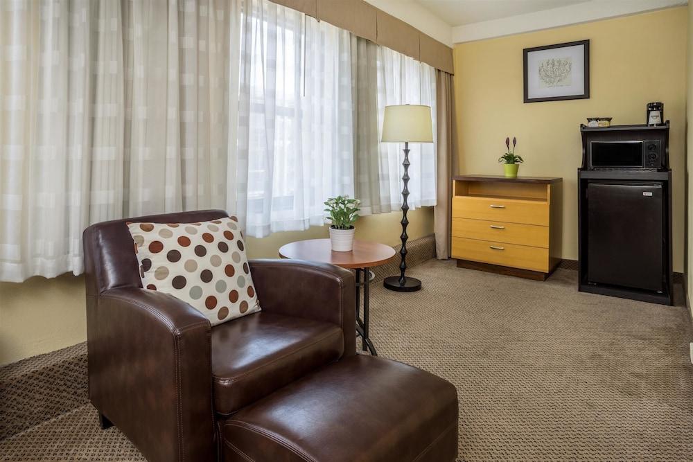 Days By Wyndham Dc/connecticut Avenue Hotel Washington