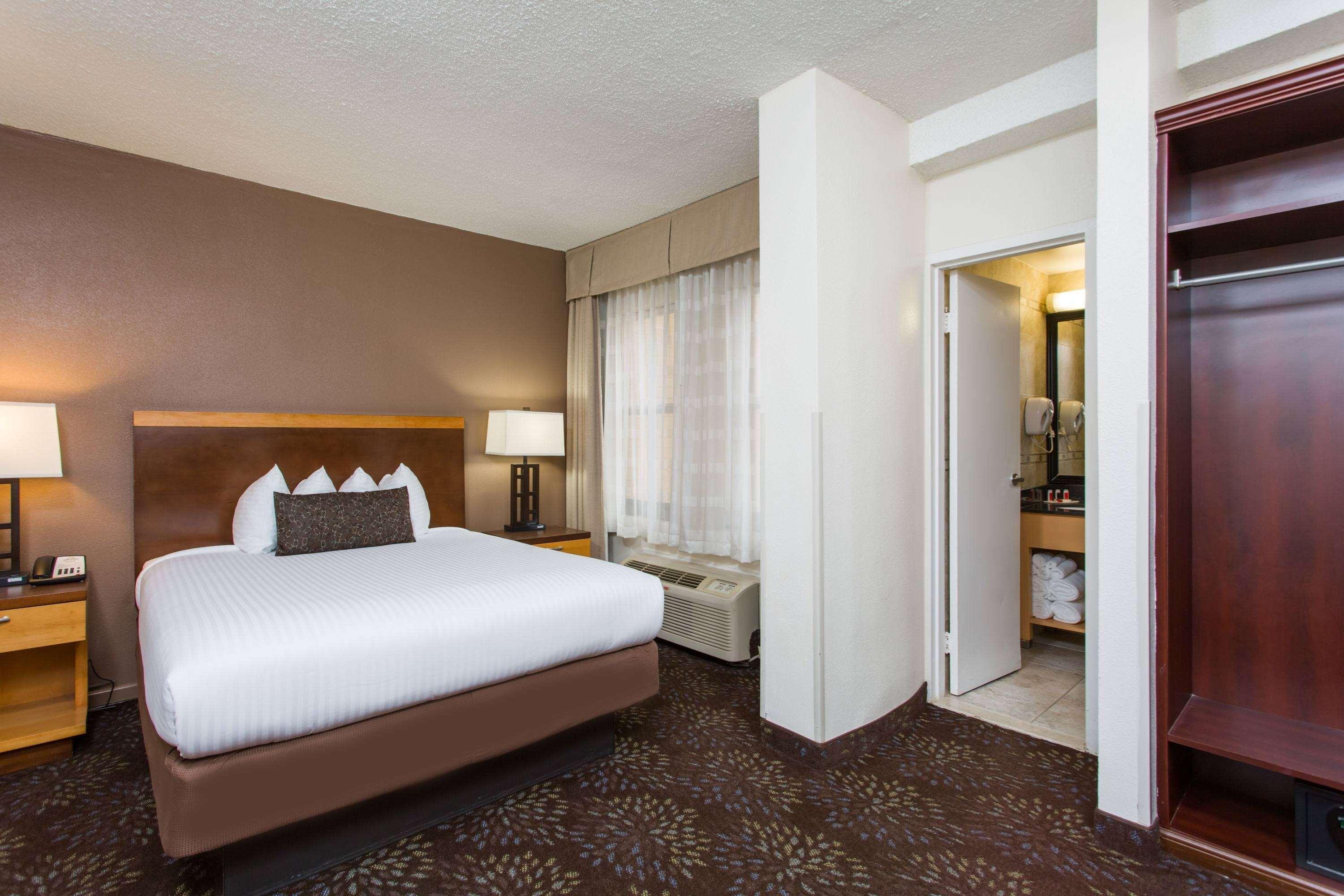 Days By Wyndham Dc/connecticut Avenue Hotel Washington