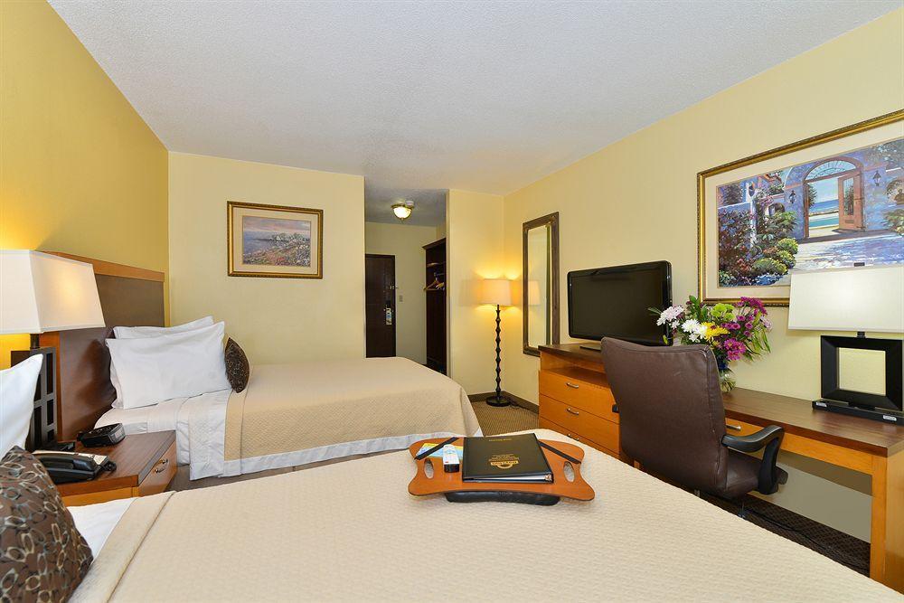 Days By Wyndham Dc/connecticut Avenue Hotel 2*