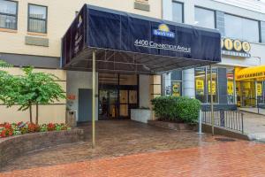 Days By Wyndham Dc/connecticut Avenue 2*